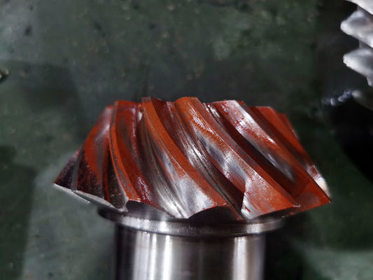 SAE 8620の螺線形の斜めギヤ58 - 62 HRC AISI AGMA 8