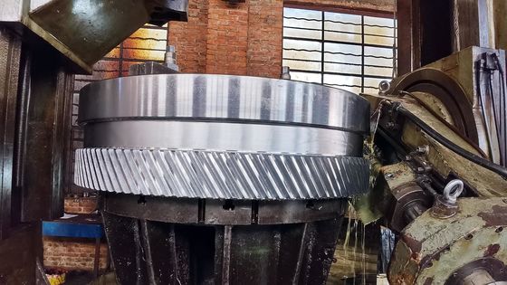 頑丈な螺旋形の歯のプロフィールは浸炭に癒やすことを連動させる