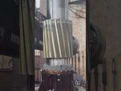 精密なCNC機械による電源伝送のための螺旋回転軸